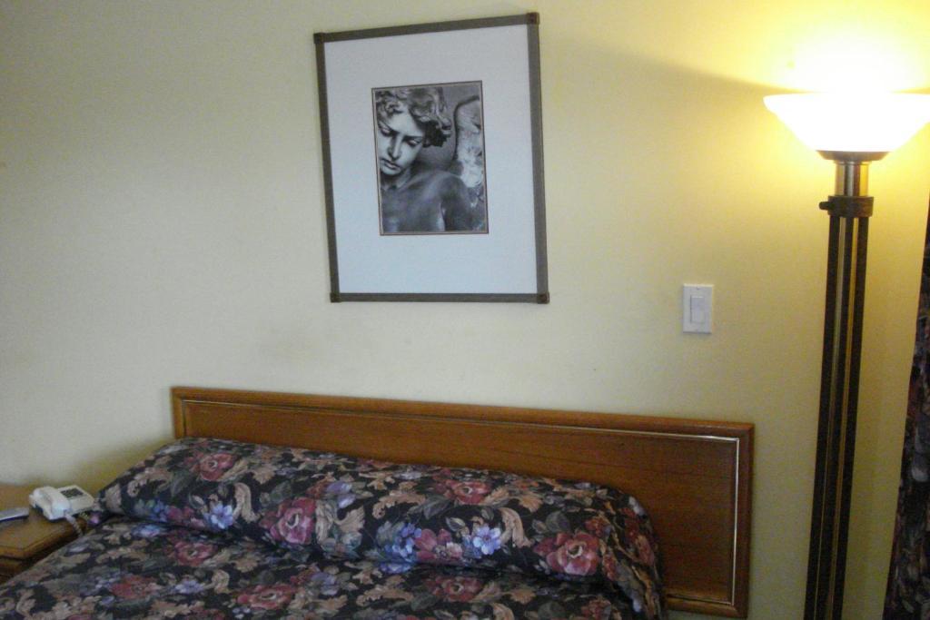 Eastcourt London Motel ห้อง รูปภาพ