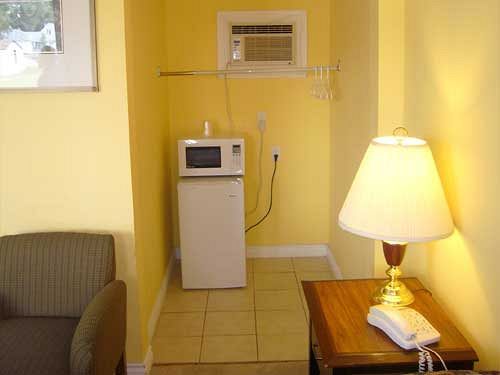 Eastcourt London Motel ภายนอก รูปภาพ